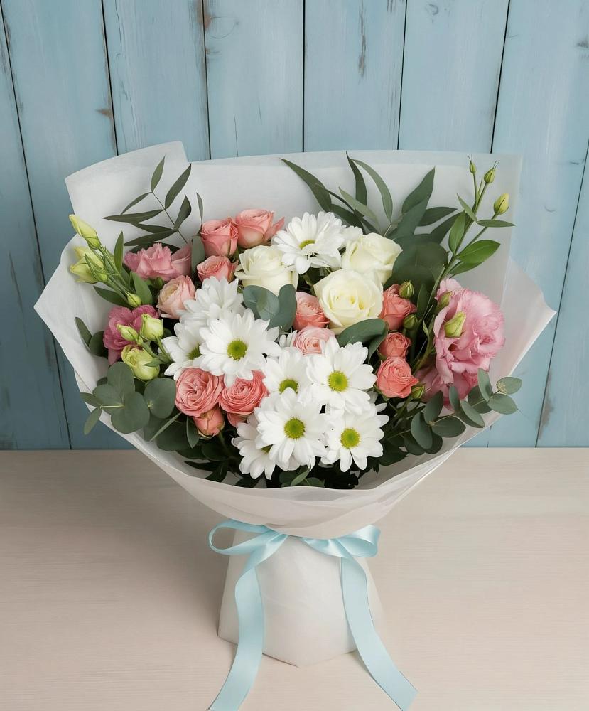 Букет цветов из: Розы, Лизиантусы и Хризантемы в Донино