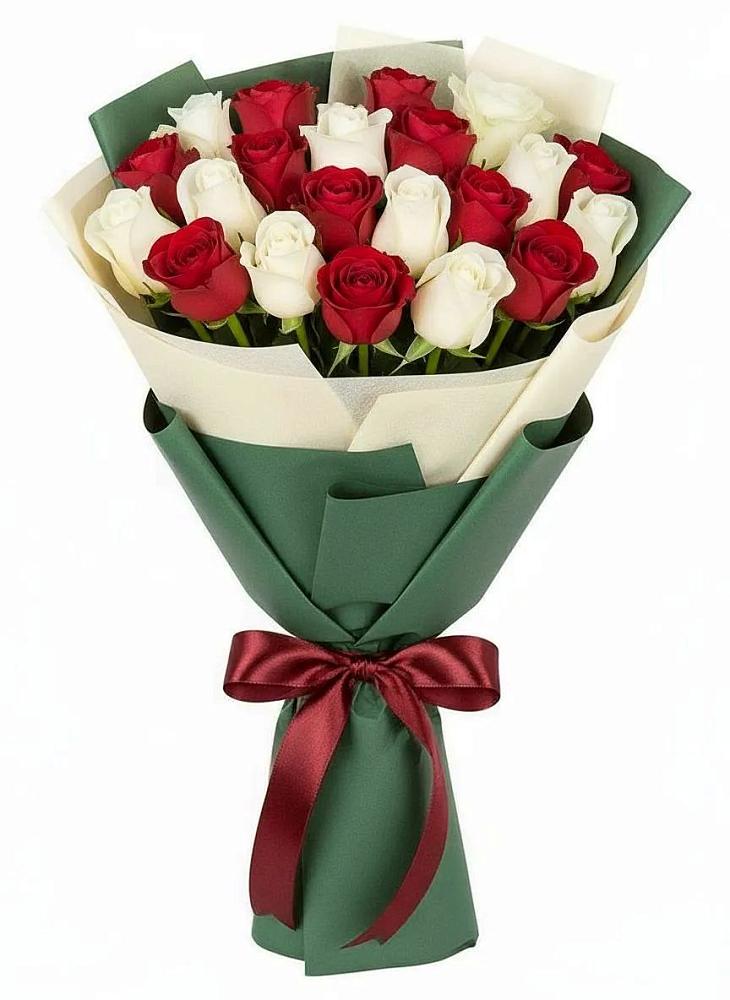 Букет Микс из красных и белых роз в Донино