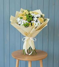 Букет цветов из:  Хризантемы и Розы в Донино