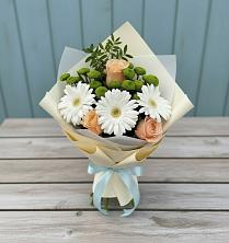 Букет цветов из:  Герберы, Розы и Хризантемы в Донино